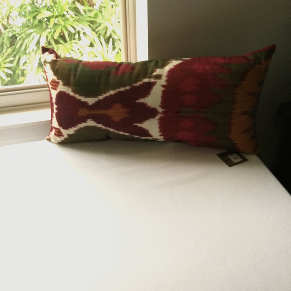 New pottery barn indoor, outdoor pillow multi colored, 12 X 24, rectangular. - Picture 1 of 4